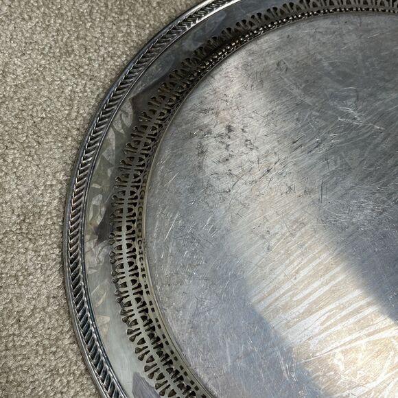 VTG‎ Wm. Rogers #170 Etched Round Silver Plate Pierced Serving Beverage Tray 12" - Picture 8 of 9